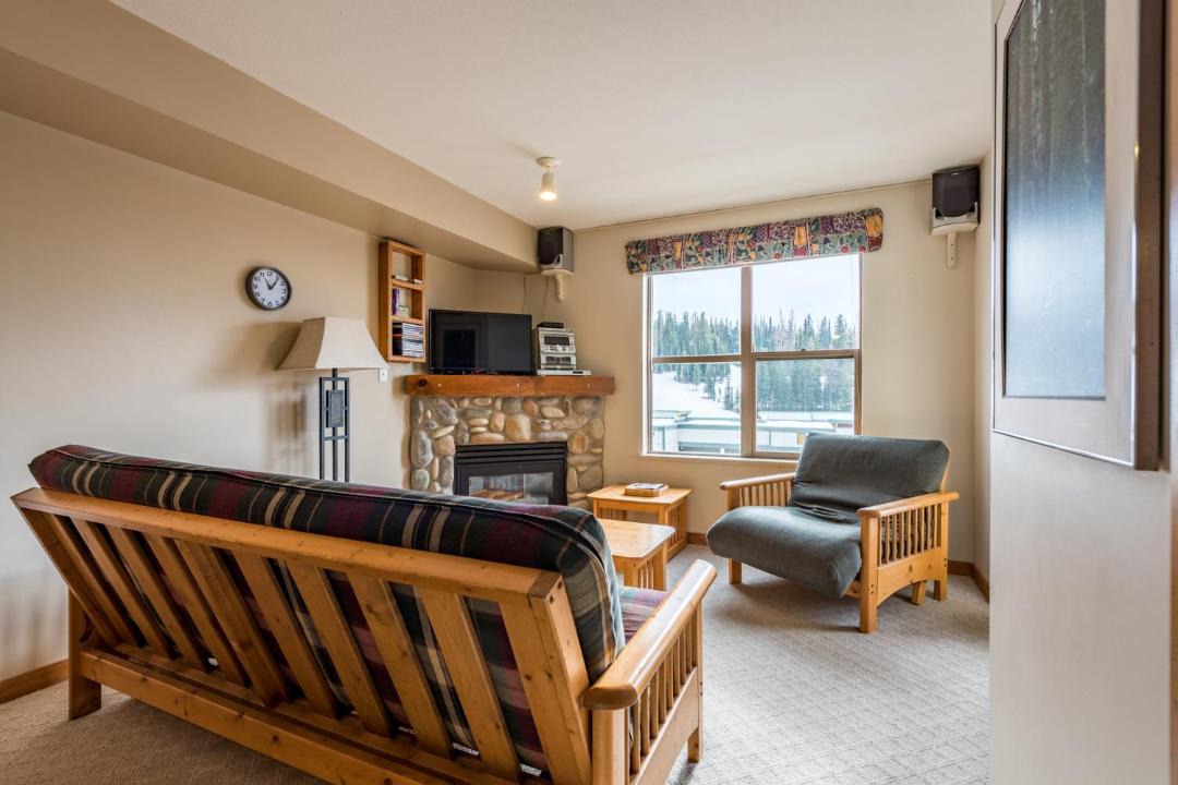 Photo of Livingroom in Silver Star Mountain