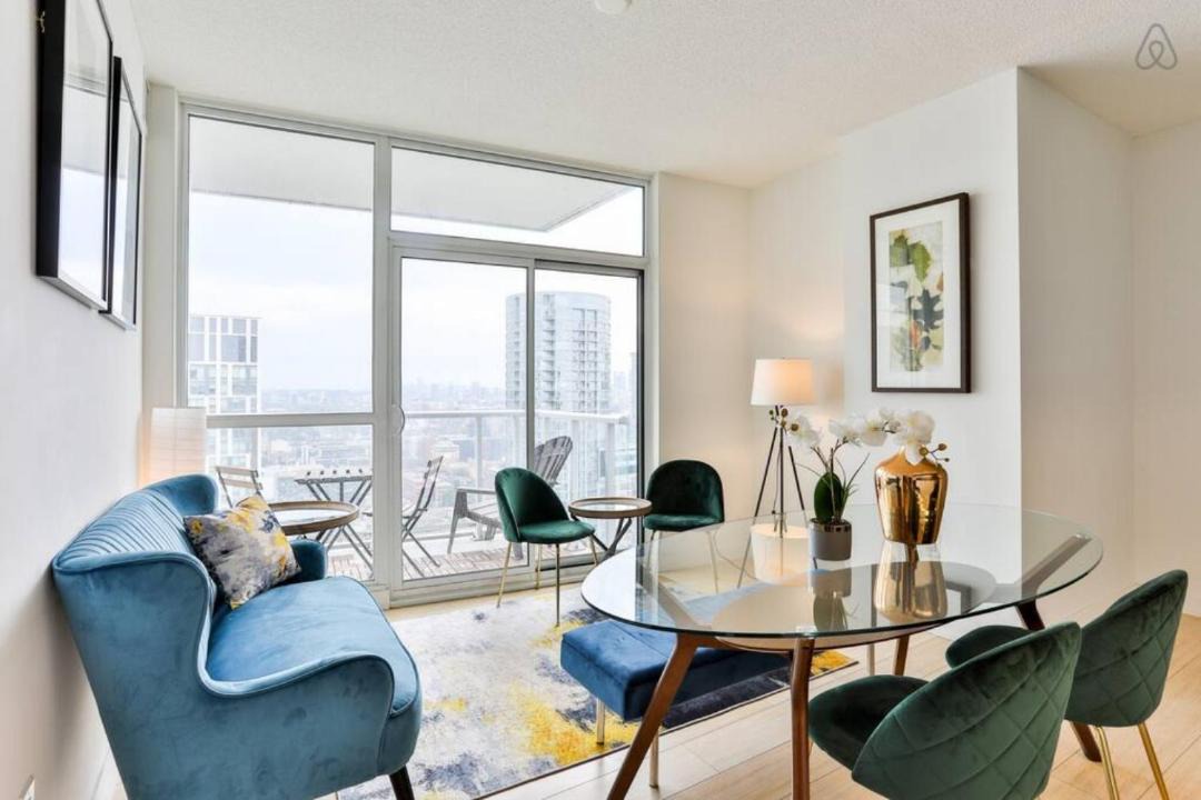 Photo of Livingroom in CityPlace