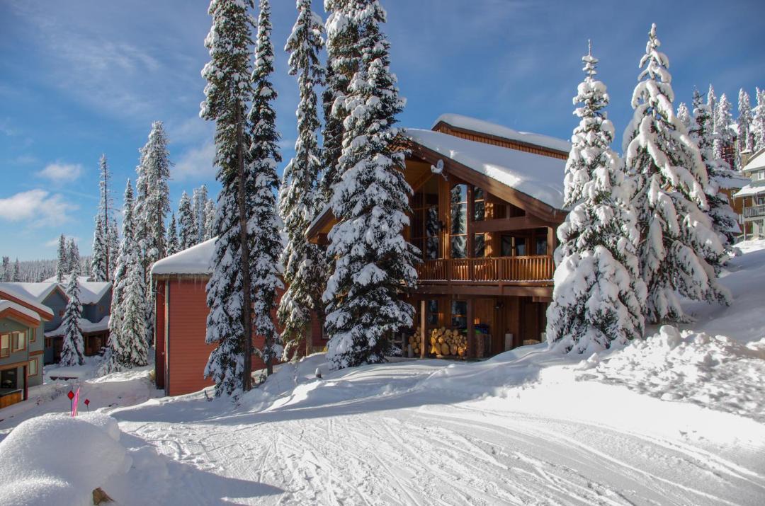 Photo of Buildings in Snow Pine Estates