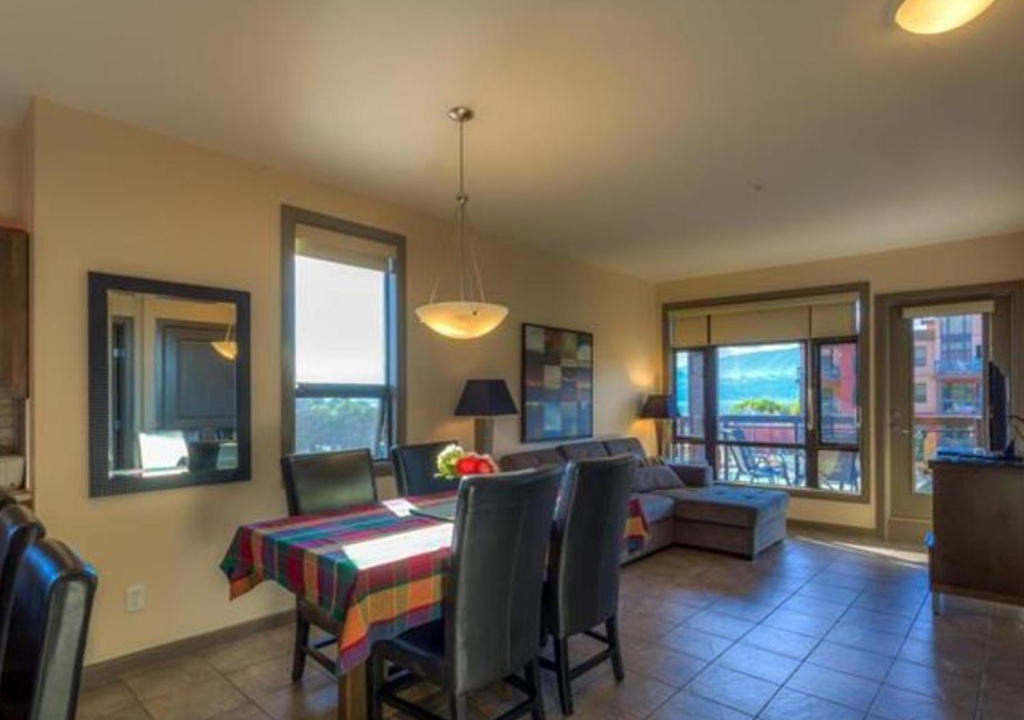 Photo of Livingroom in South Pandosy