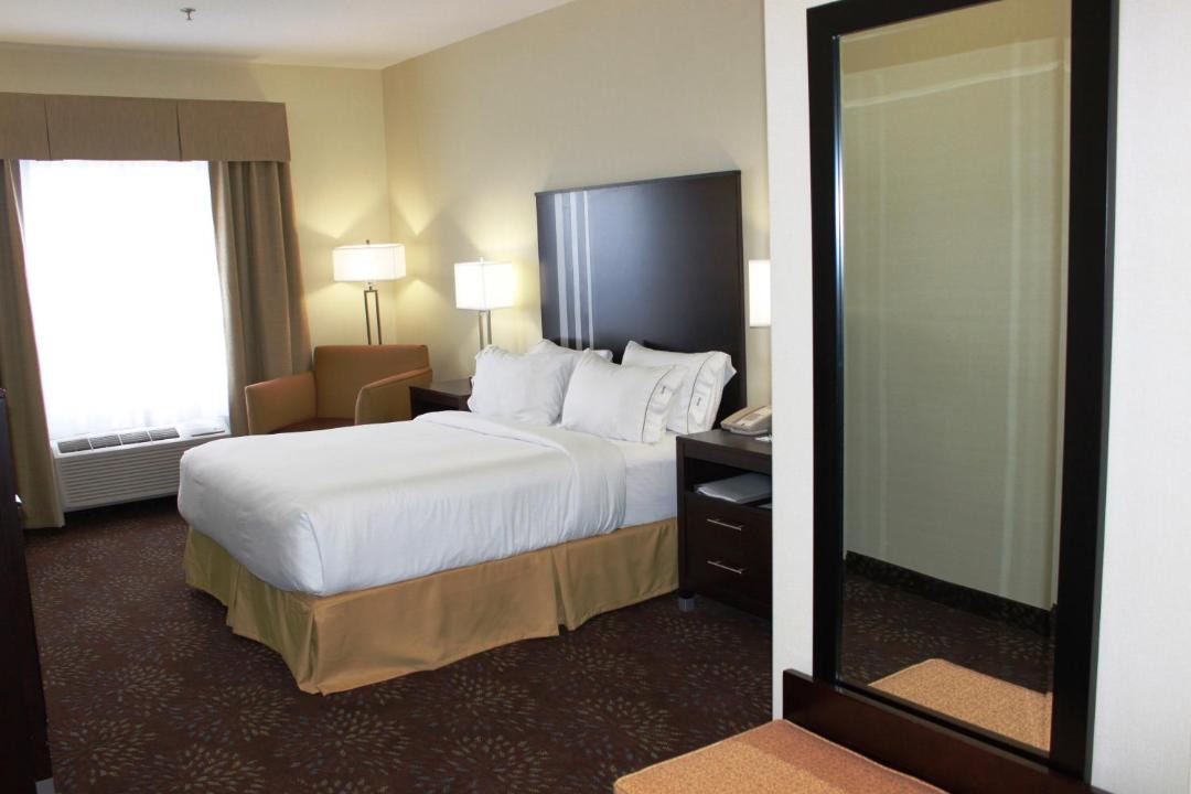 Photo of Bedroom in Yorkton