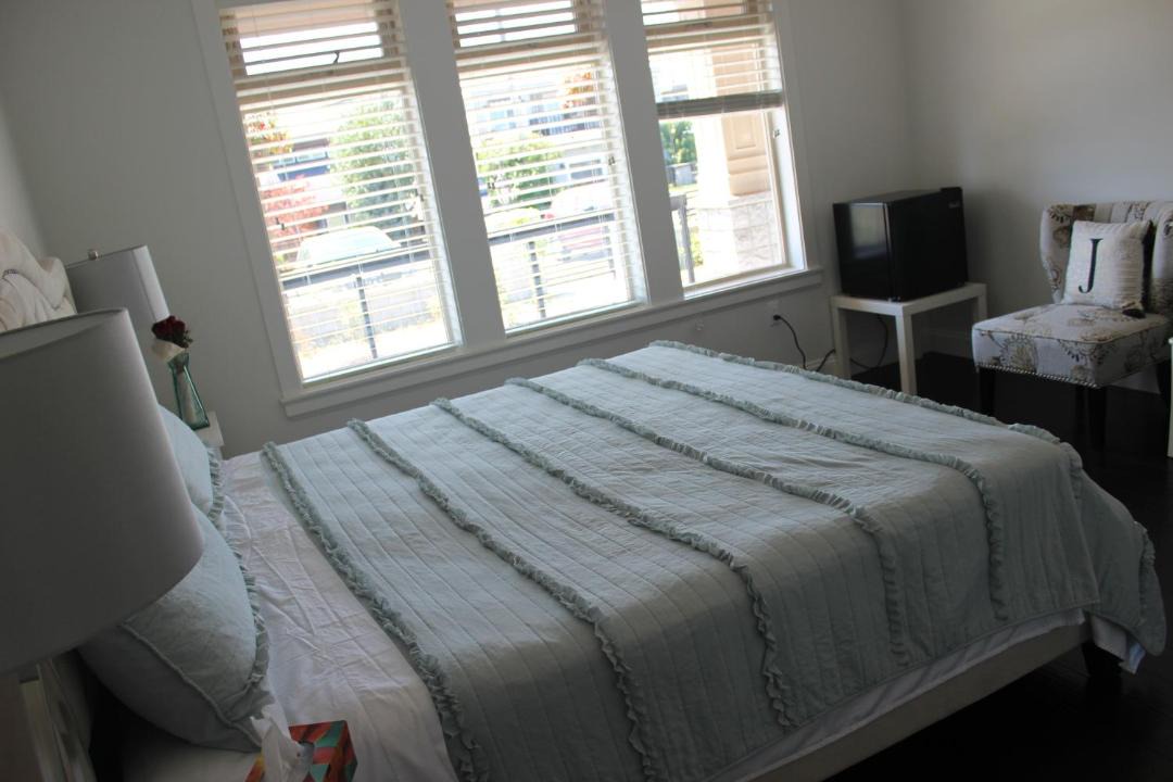 Photo of Bedroom in White Rock