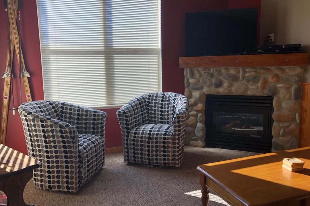 Photo of Livingroom in Silver Star Mountain