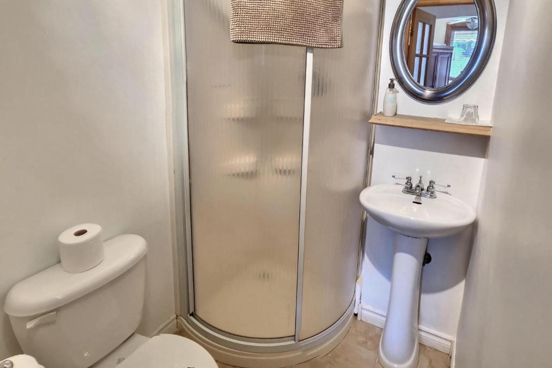 Photo of Bathroom in Hochelaga