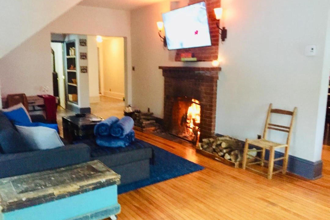 Photo of Livingroom in North Hatley