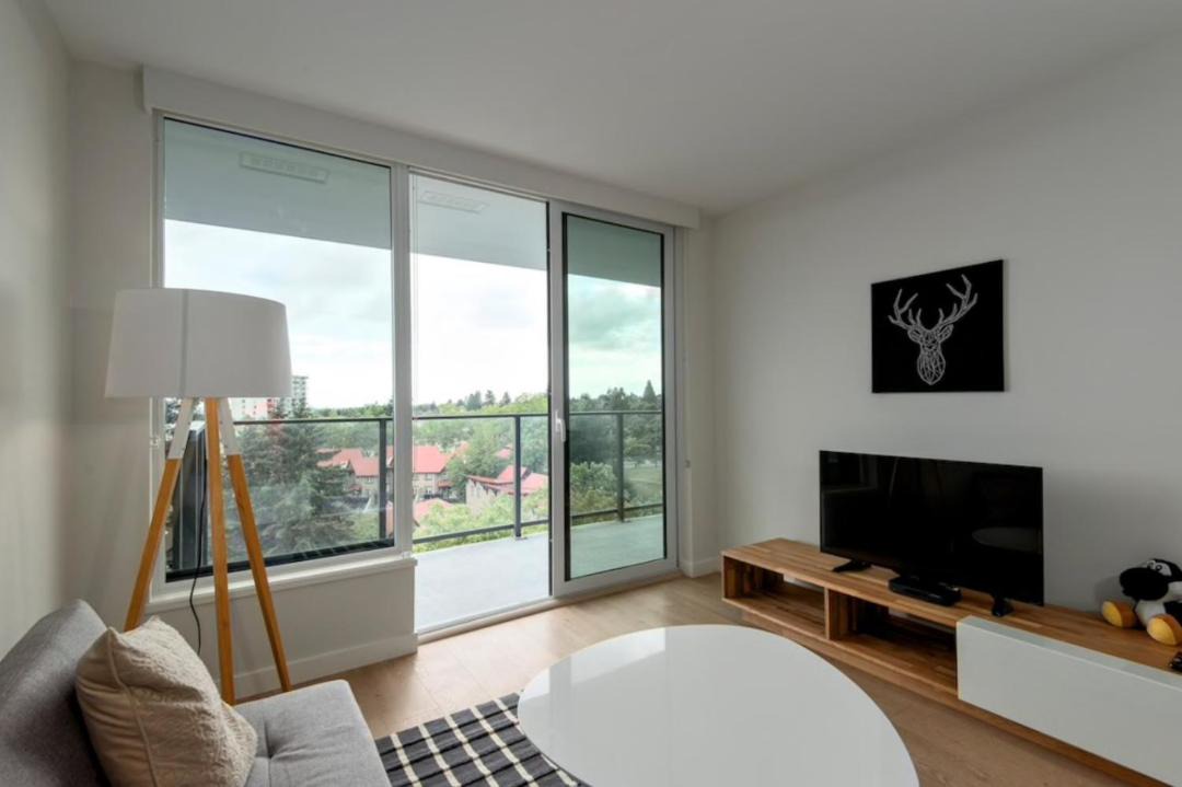 Photo of Livingroom in Marpole
