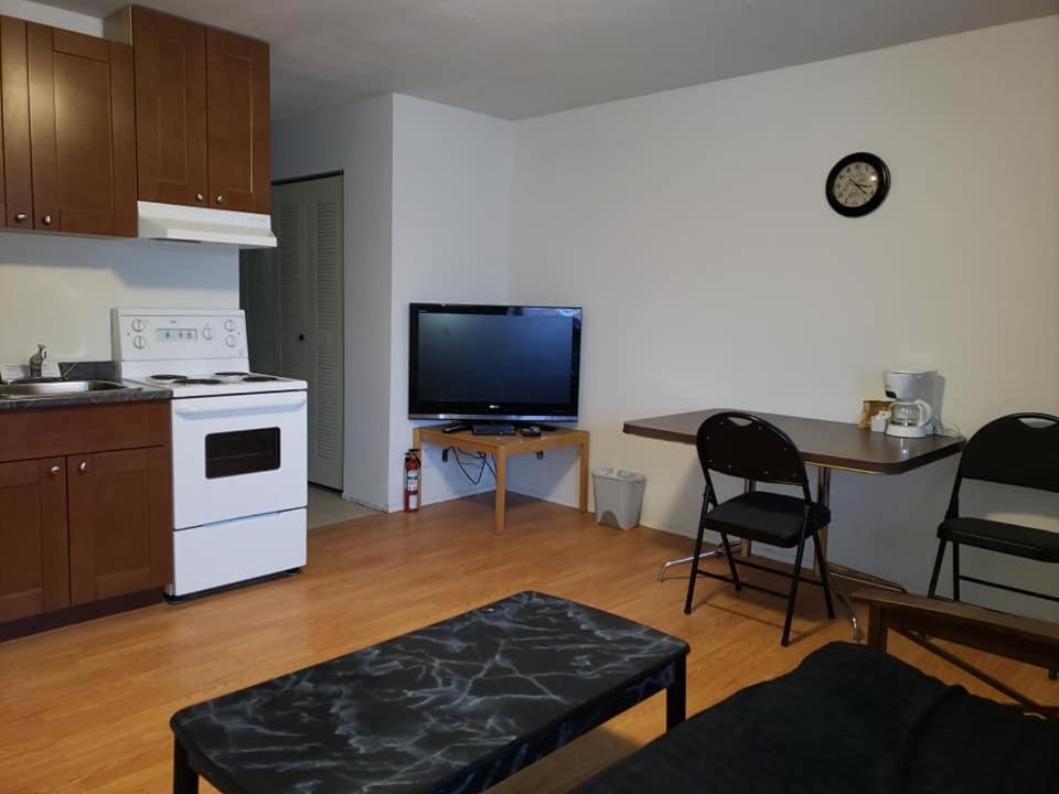 Photo of Livingroom in Wabamun