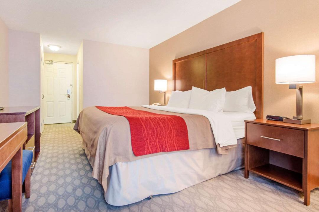 Photo of Bedroom in Fallsview