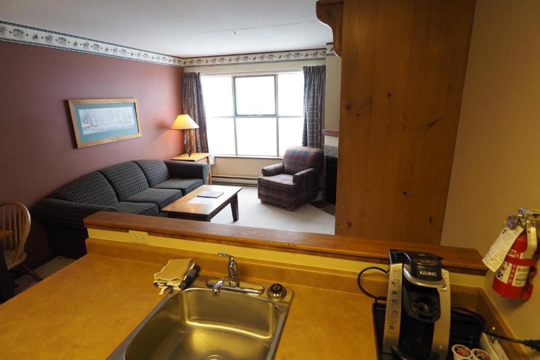 Photo of Livingroom in Okanagan-Similkameen