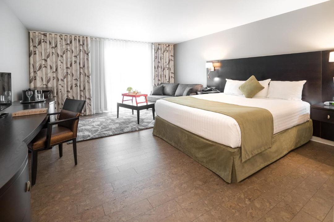 Photo of Bedroom in Tres-Saint-Redempteur