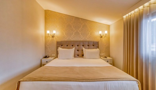 Double Room (Mansard)