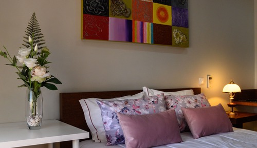 Classic Single Room