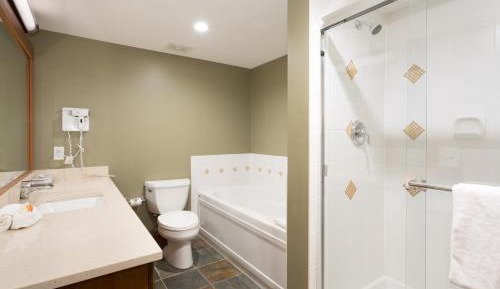 Horstman House 3 bedroom #302