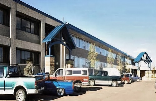 Northeast Edmonton Hotel | Travelodge by Wyndham Edmonton East