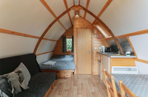 Weston Cabin | Cosy Rural Wooden Glamping Cabin