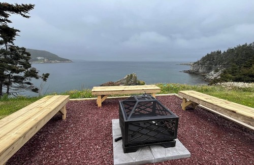 Chance Cove Apartment | Cliffside Chance Cove Unit #1