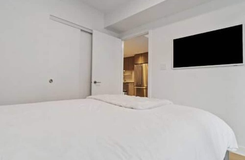 Mount Pleasant Apartment | Bright & Stylish 1BR Condo, Free Parking