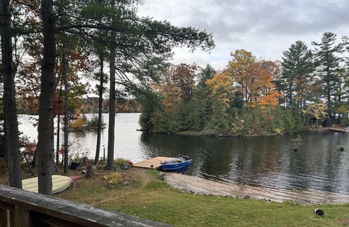 Selwyn Cottage | Island Retreat on Lower Buckhorn