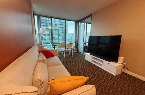 Coal Harbour Apartment | 2 Bedroom 2 Bath In Downtown Vancouver
