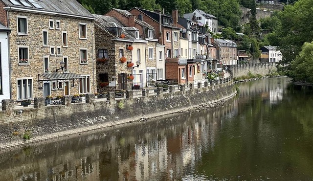 Hébergement Atypique Dans le Centre de la Roche-en-ardenne